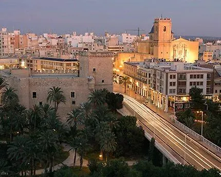 En Pleno Centro De * إلتشه
